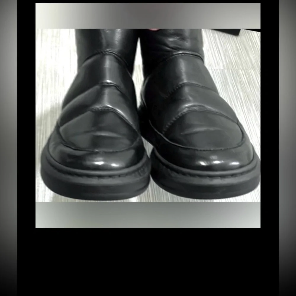 Ivylee Copenhagen Platform Moon boots Leather in black color EU size 36 = US 6.0